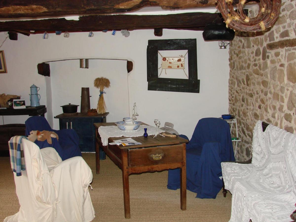 Chambre Jean'S Chez L'Habitant A ランバル エクステリア 写真